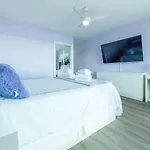 Malibu Dreams 2 Bedroom Apartment
